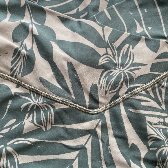 Aerie Cross-Over Tennis Skirt - Picture 4 of 4